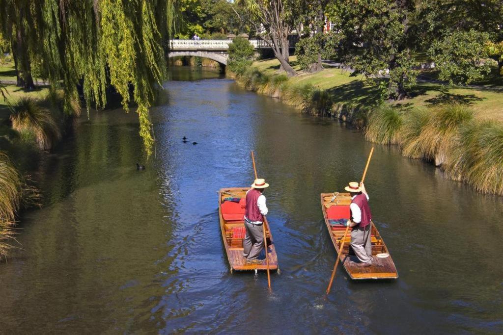 The Riccarton Hotel Christchurch Exterior foto
