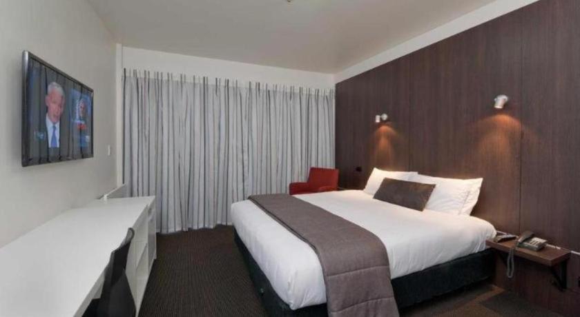 The Riccarton Hotel Christchurch Exterior foto